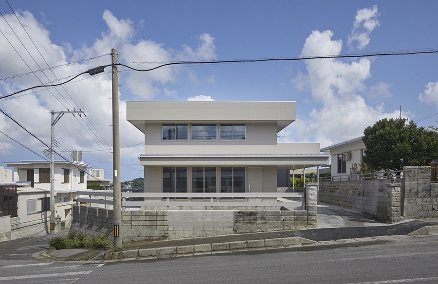 Embracing Tradition: House in Nanjo by Spicy Architects