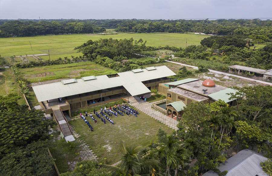 Designing a Community-Centric School Shahabuddin Foundation School Complex